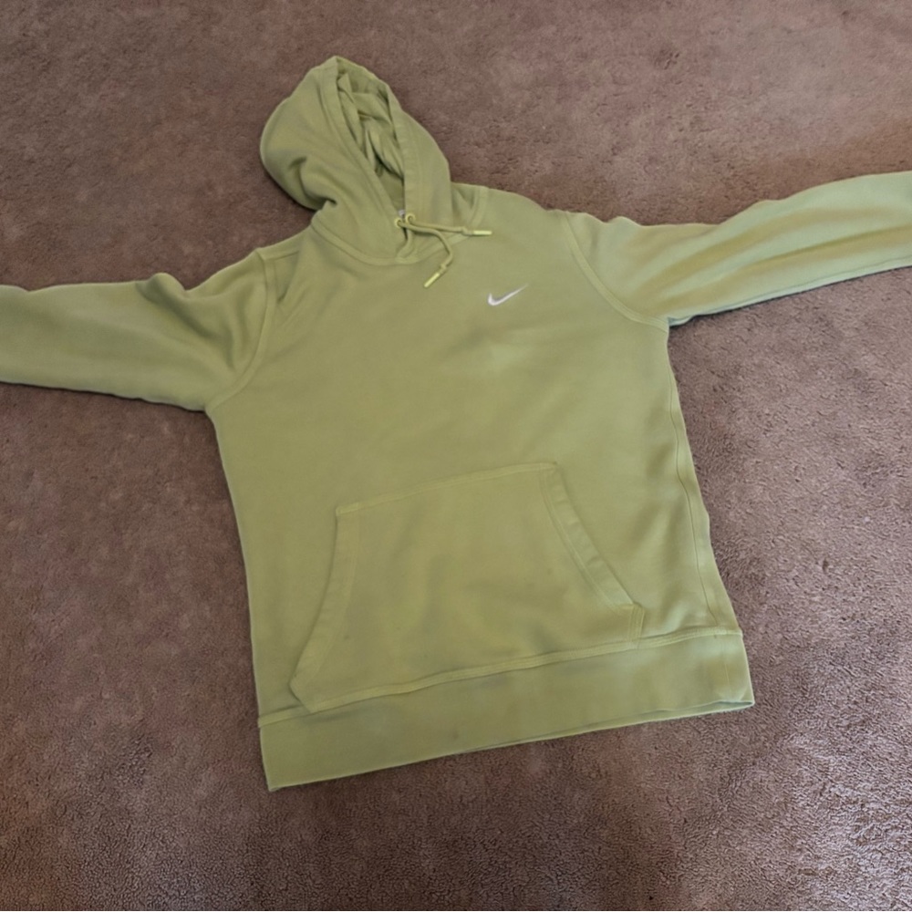 Nike hoodie small used